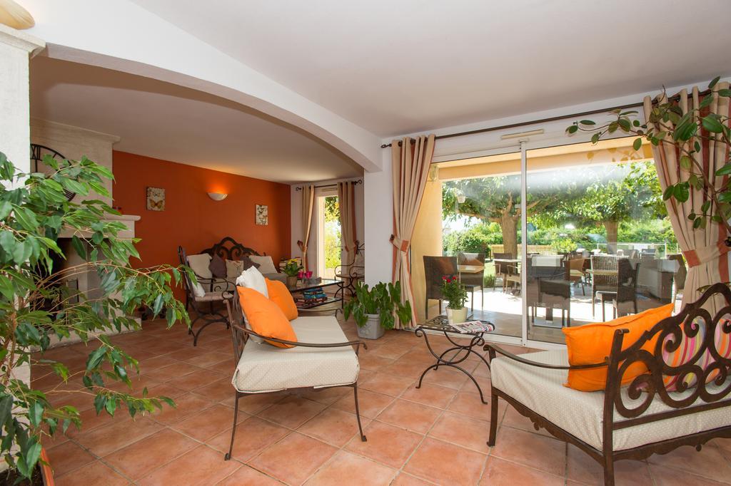 מאוסן לס אלפילס Best Western Hotel Aurelia מראה חיצוני תמונה